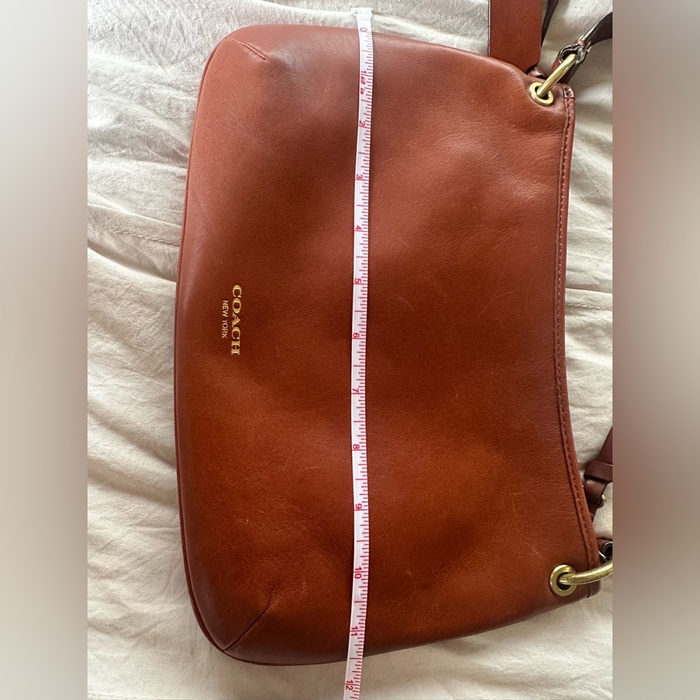 Coach Tan Leather Shoulder Bag - Picture 8 of 10